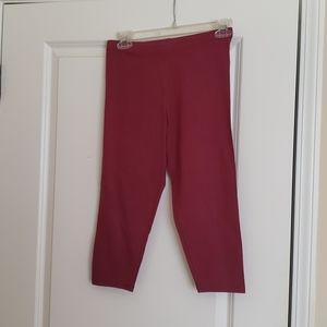 Hanes Just4Fun Capri Leggings